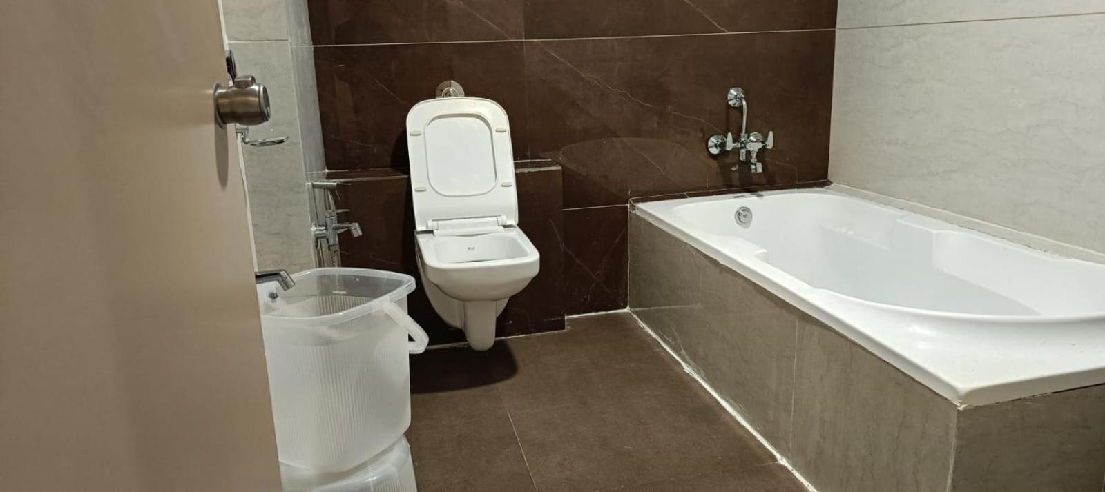 Hotel Royal Square Γκαντχιναγκάρ Εξωτερικό φωτογραφία